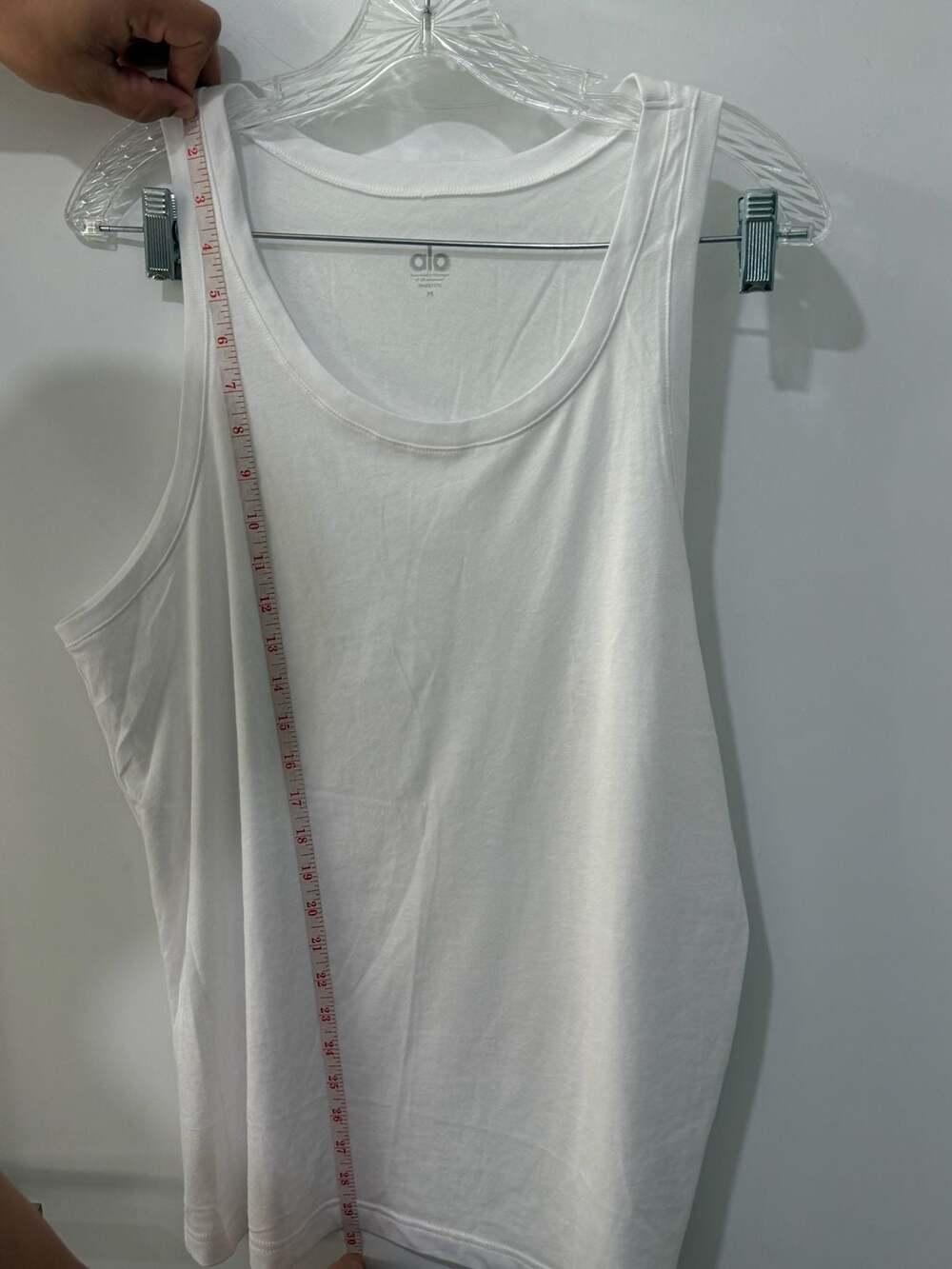 Alo Yoga Men's Basic Tank Top - Picture 6 of 7